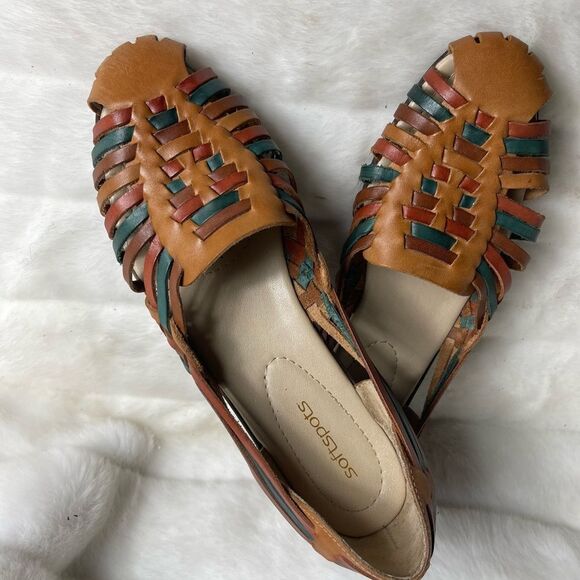 SoftsSpots leather multi color woven slip on sandals size 12M - Picture 2 of 9